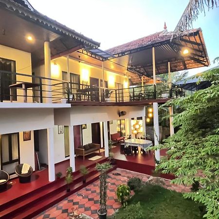 Marari Charlys Homestay Alappuzha Ngoại thất bức ảnh