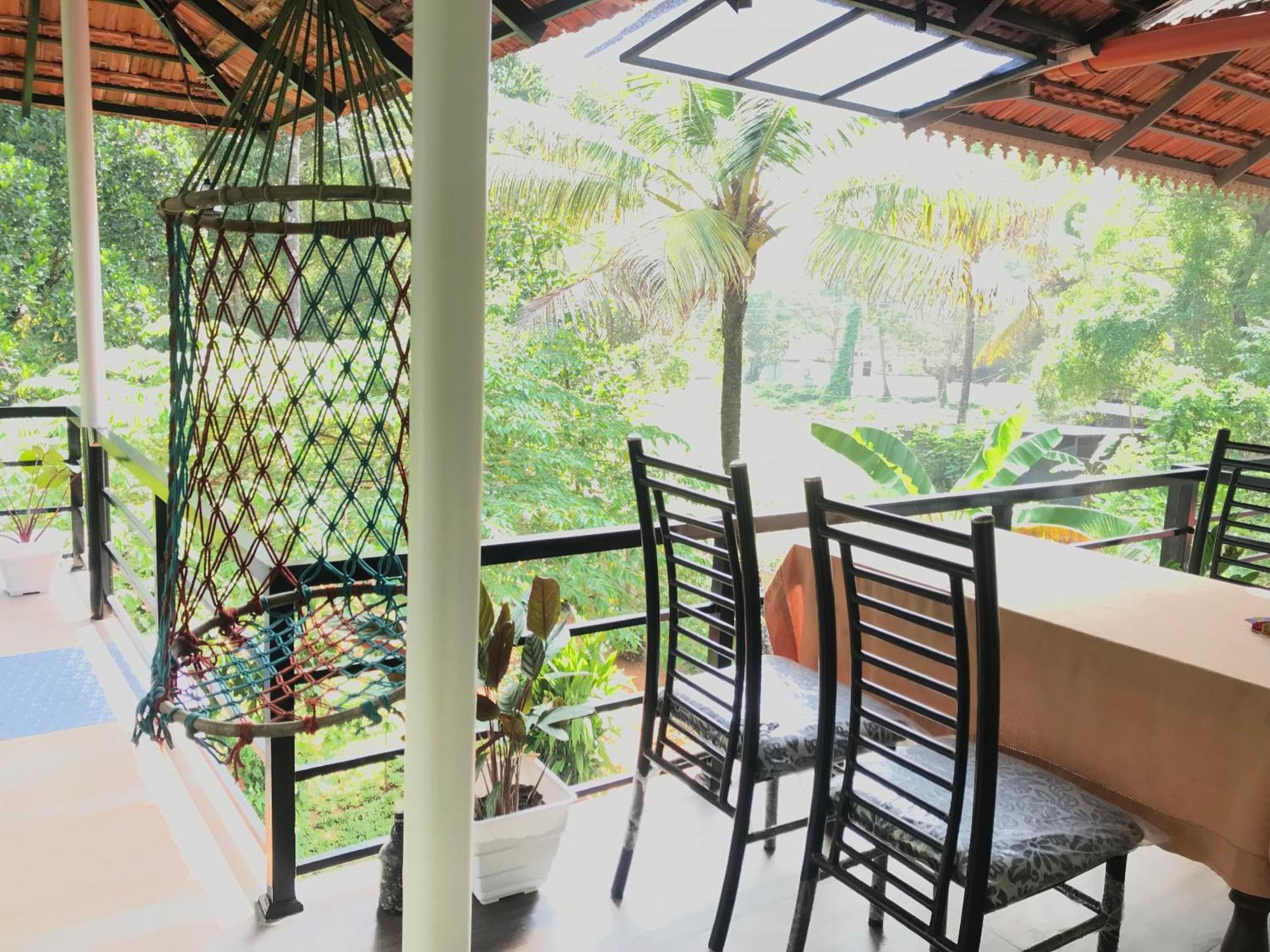 Marari Charlys Homestay Alappuzha Ngoại thất bức ảnh