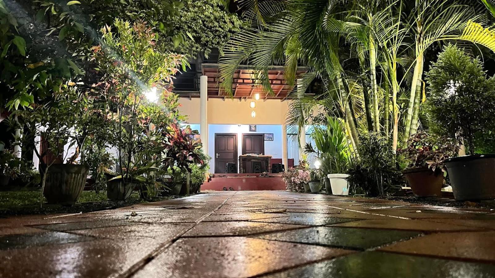 Marari Charlys Homestay Alappuzha Ngoại thất bức ảnh